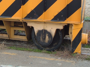 橋形クレーン車輪及びフック取替前